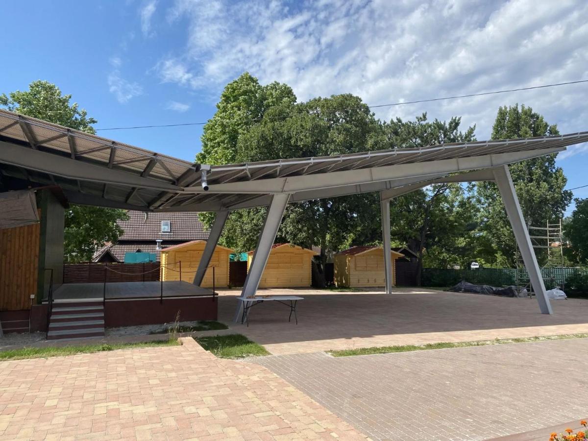 Fuzfofuerdoi Szallashely Balatonfůzfő المظهر الخارجي الصورة